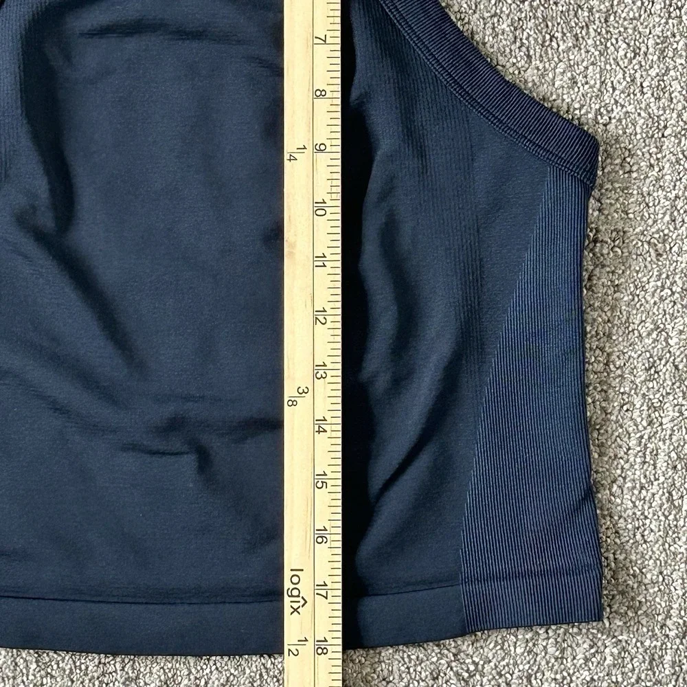 Lululemon High-Neck Cropped Racerback Tank Top Women's 10/12? - Navy Blue EUC!! - Picture 8 of 8